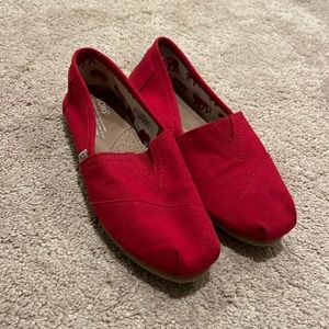Toms Classic Canvas Flat Red, almost new
